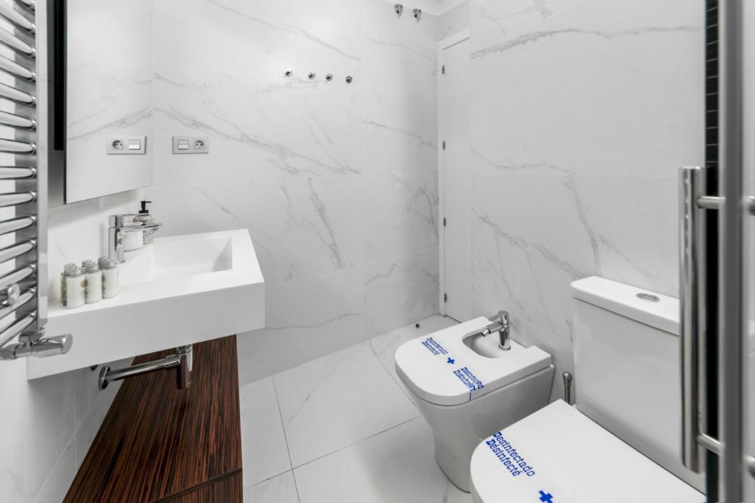 2 Bedrooms 1 Bathroom Furnished - Centro - Equipped & Stylish - Minty Stay Madrid Esterno foto